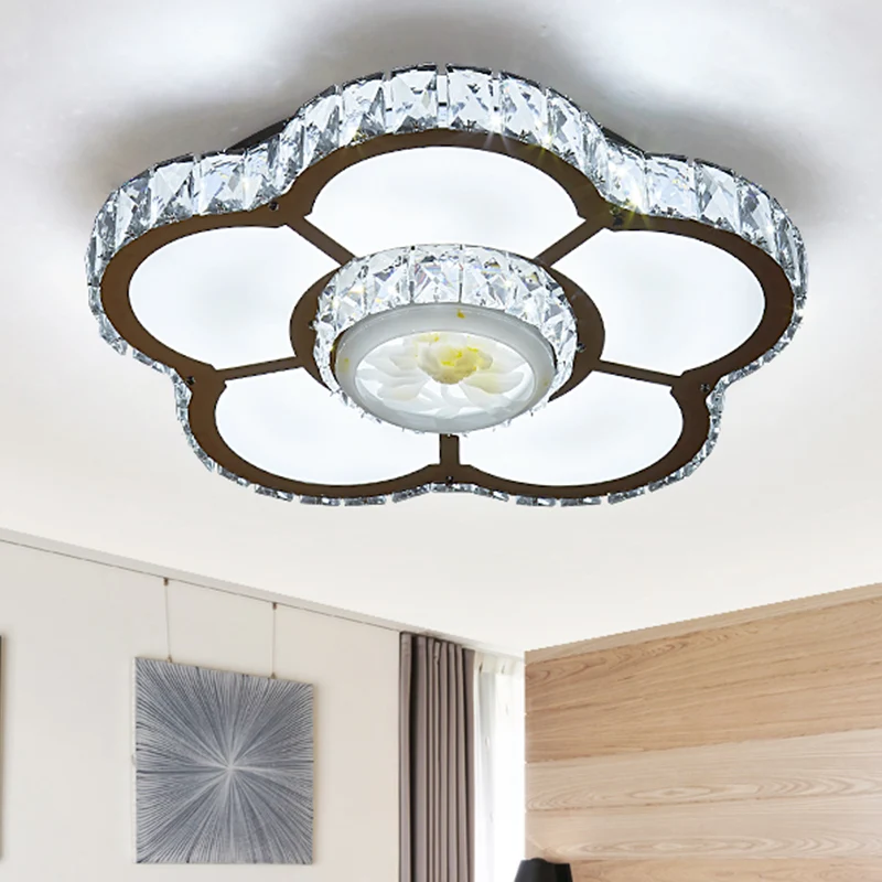 Eenvoudige LED-plafondlamp met semi-inbouwlamp, chroombloem en afgeschuinde kristallen kap Clearhalo