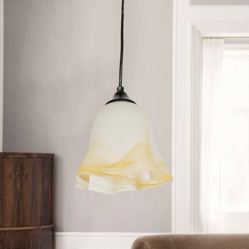 Eigentijdse 1-lichts downlight met witte matglazen kap, zwarte bloemenplafondophanging Clearhalo