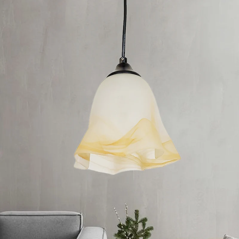 Eigentijdse 1-lichts downlight met witte matglazen kap, zwarte bloemenplafondophanging Clearhalo