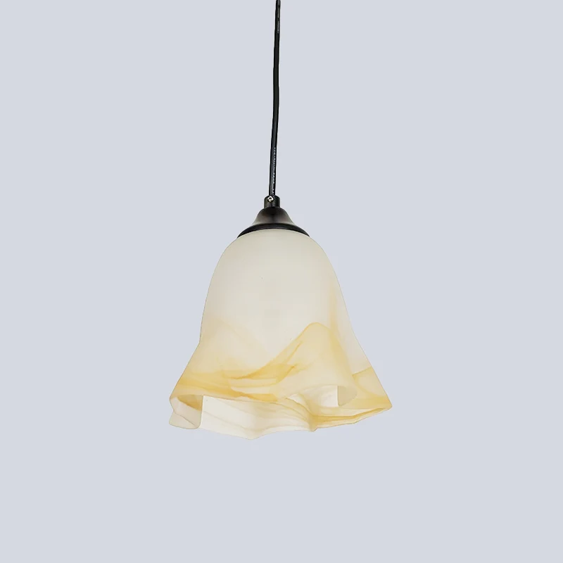 Eigentijdse 1-lichts downlight met witte matglazen kap, zwarte bloemenplafondophanging Clearhalo