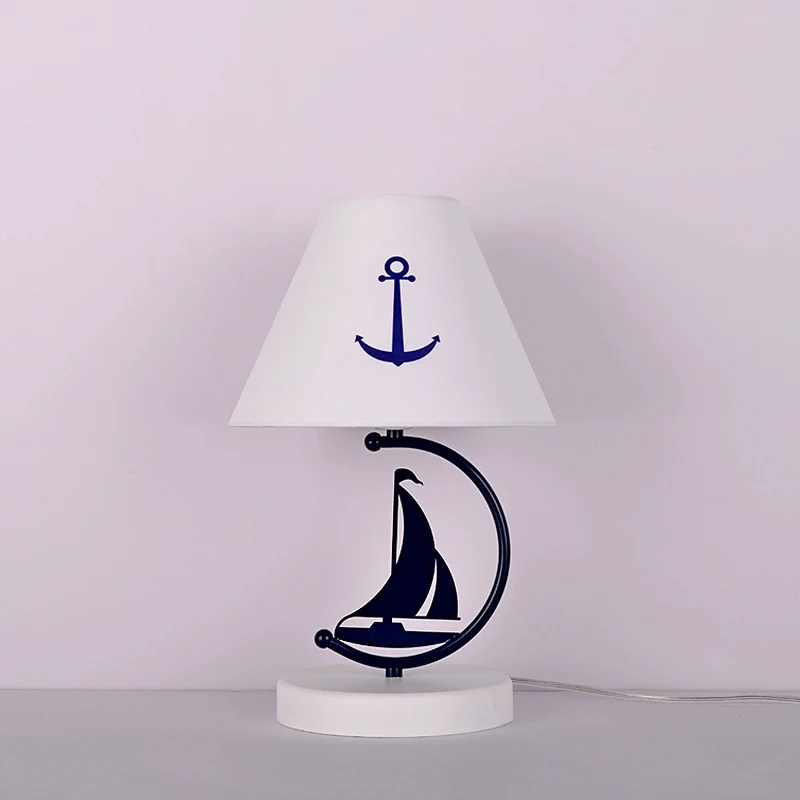 Empire Shade stoffen tafellamp kindernachtkastje met één lamp, wit, met zeilbootdecor Clearhalo