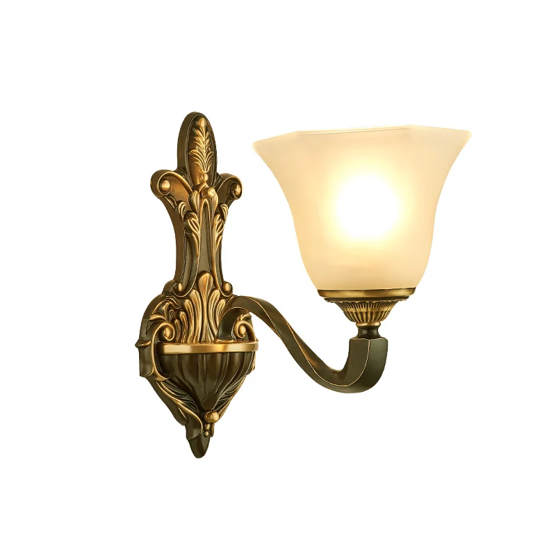 Frost Glass White Sconce Light Armatuur Bell Shade Traditionele muurverlichtingsideeën Clearhalo