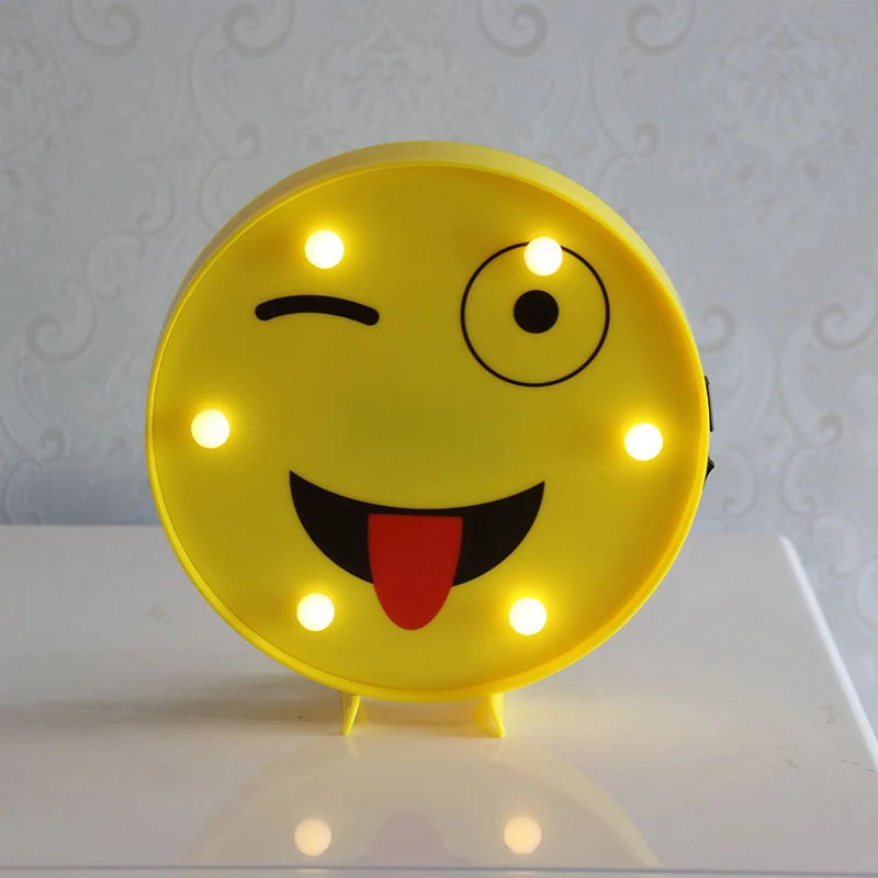 Gele Emoji-vormige batterijtafelverlichting Art Decor Plastic LED-nachtkastjelamp voor slaapkamer Clearhalo