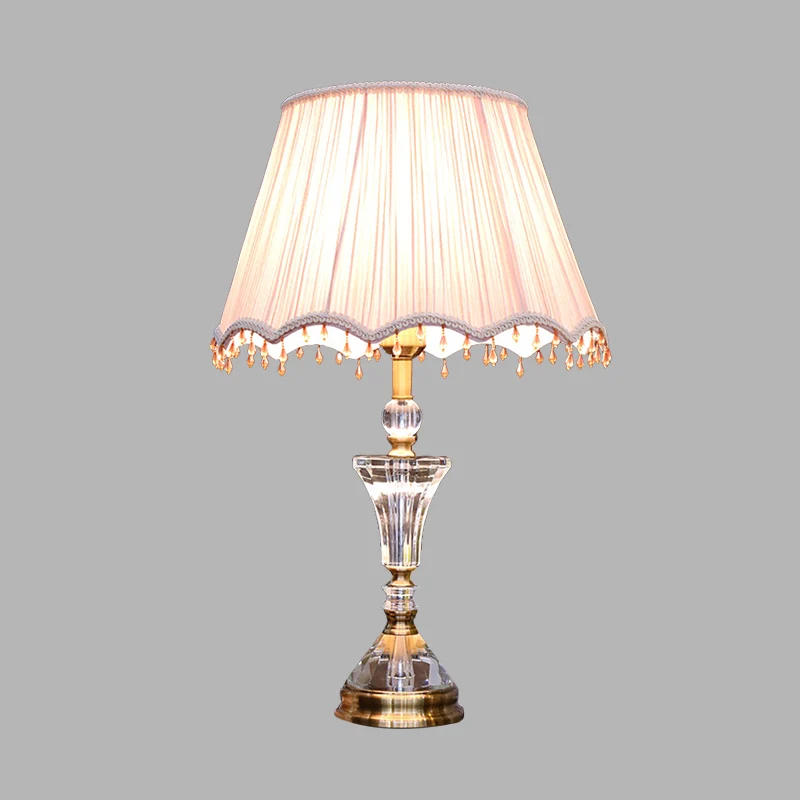 Geplooide lampenkap Kristallen nachttafellamp Minimalisme 1-lichts slaapkamernachtkastje roze met kristallen accent Clearhalo