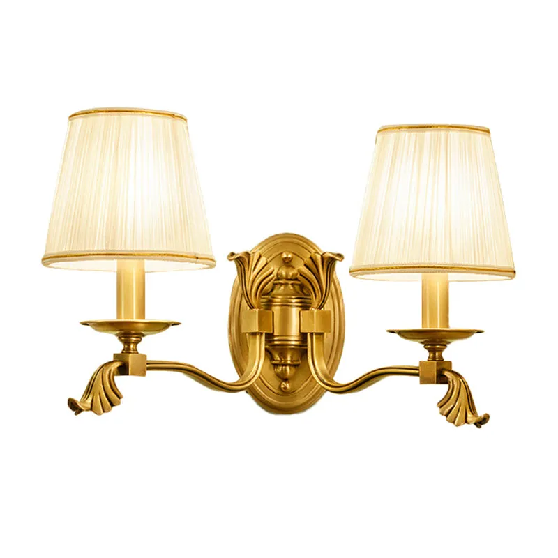 Geplooide stoffen kegelwandlamp Traditionele woonkamerwandkandelaar met 1/2 lamp en arm goud Clearhalo