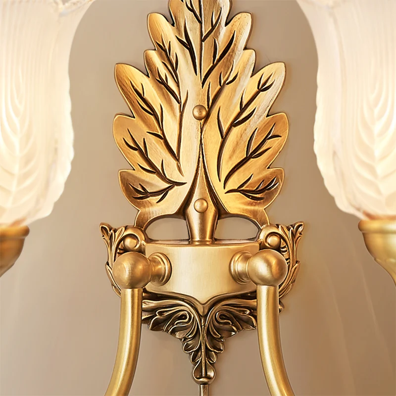Golden Leaf Wandkandelaar Lichte metalen 1/2-lichts slaapkamerwandlamp antieke stijl met matglazen belkap Clearhalo