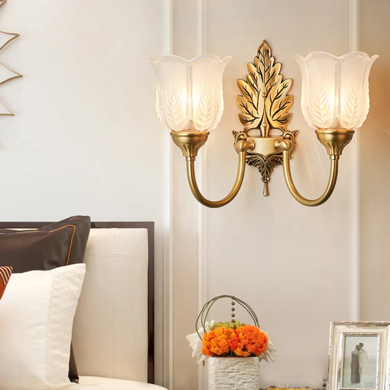 Golden Leaf Wandkandelaar Lichte metalen 1/2-lichts slaapkamerwandlamp antieke stijl met matglazen belkap Clearhalo