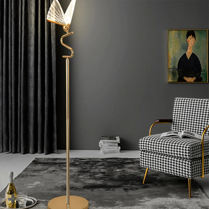 Gouden afwerking schaduwrijke vloerverlichting Art Deco acryl LED staande lamp voor woonkamer Clearhalo