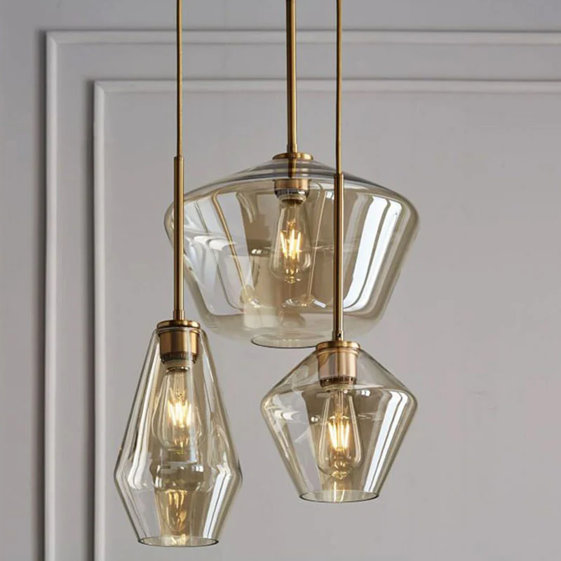 Gouden ruitvormige postmoderne postmoderne hangende plafondlamp met 3 lampen van geblazen glas Clearhalo