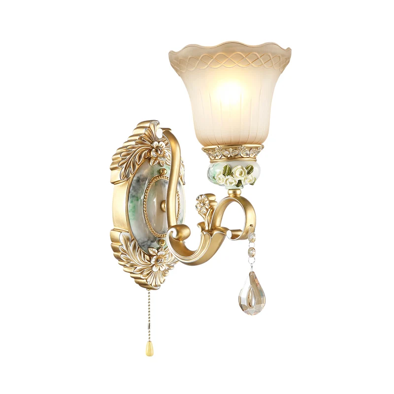 Gouden Scallop Wandlamp Vintage Wit Glas 1/2 Lichten Woonkamer Schanslamp met Gouden Arm en Achterplaat Clearhalo