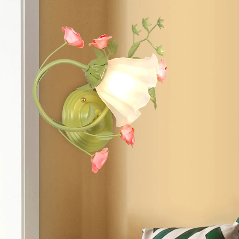 Groene geschulpte wandlamp traditioneel wit glas 1 kop woonkamer wandkandelaar verlichting Clearhalo