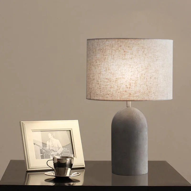Halve capsule cementtafelverlichting Moderne enkele grijze nachtlamp met trommelstof lampenkap Clearhalo