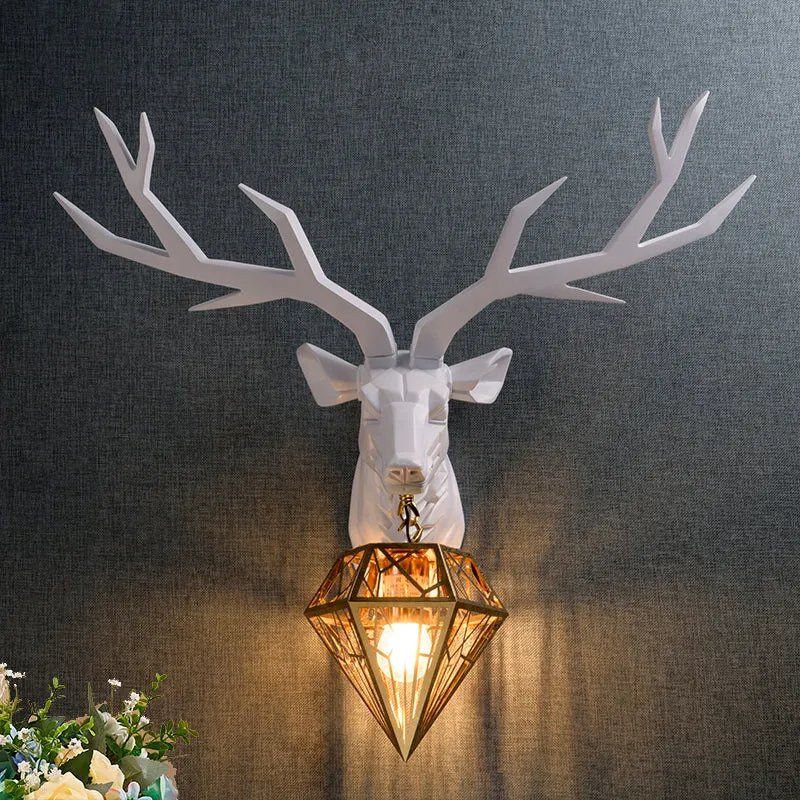 Hars herten wandlamp traditioneel 14,5"/19,5" breed 1 licht wit/zwart schanslicht met diamanten metalen kap Clearhalo