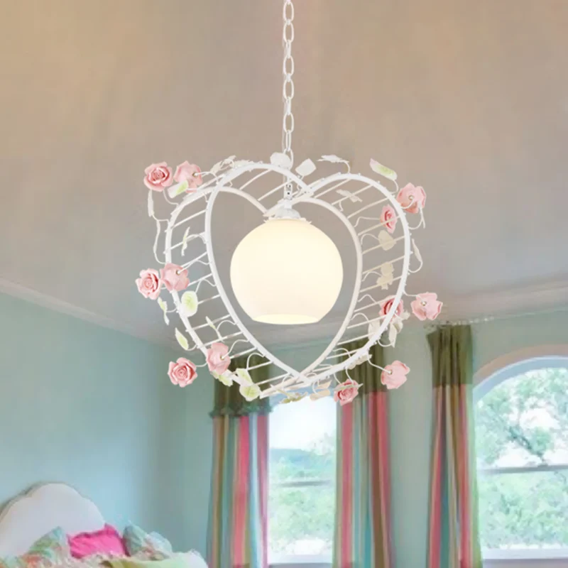 Hartvormige metalen hanglamp Pastoraal 1 lamp Eetkamer LED-ophangverlichting wit Clearhalo