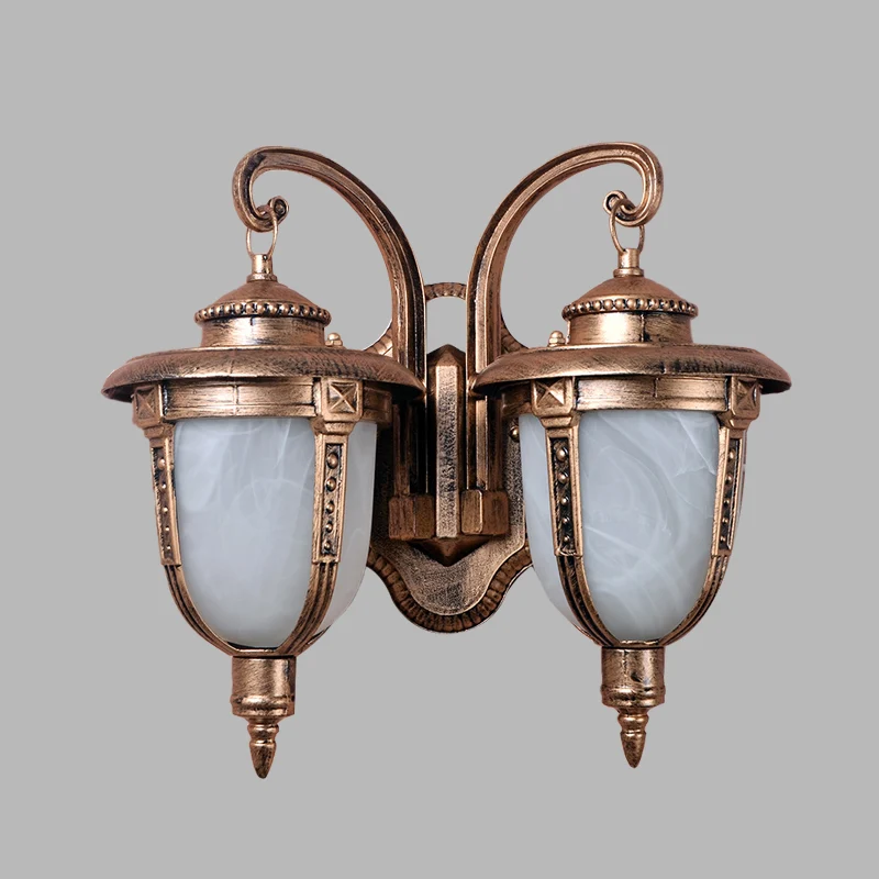 2 Heads Acorn Sconce Light Armatuur Land Roest Aluminium Wandmontage Lamp met gebarsten glazen kap Clearhalo