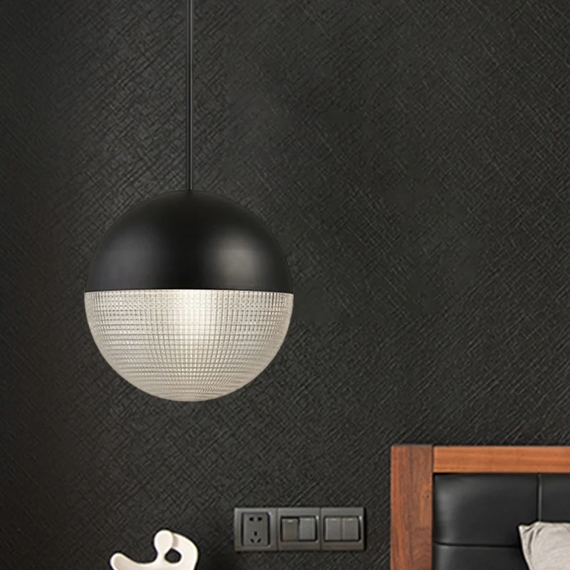 Heldere prismatische glazen bol hanglamp eigentijds 1-lamps hangende plafondlamp zwart/goud voor slaapkamer Clearhalo