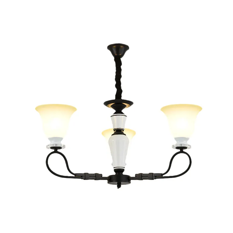 3/6 hoofden hangende kroonluchter retro slaapkamer hanglamp met uitlopende matglazen kap zwart Clearhalo