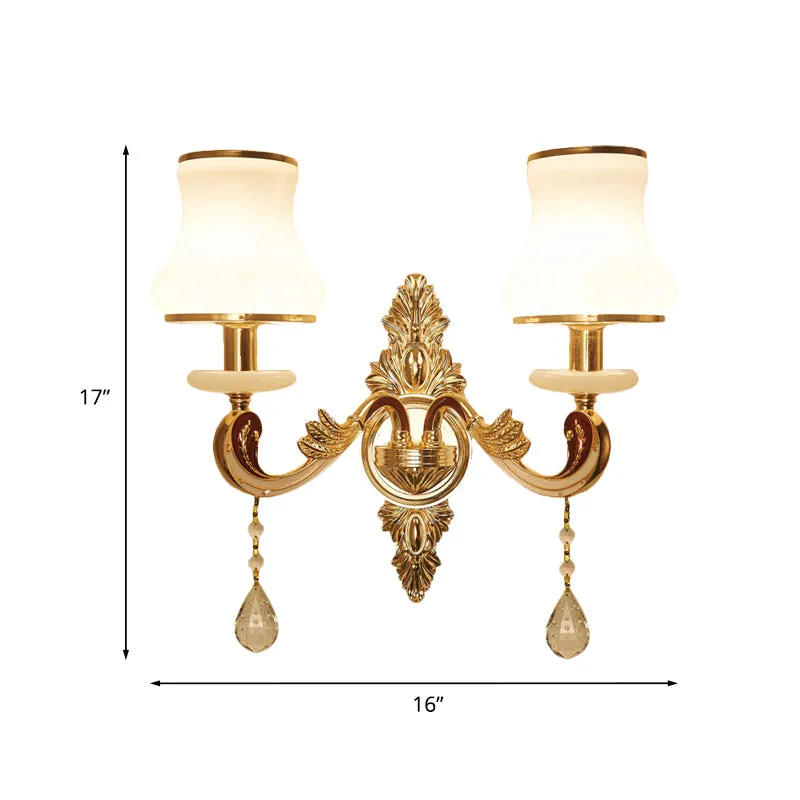 2 hoofden wandkandelaar vintage slaapkamer wandmontage lamp met gebogen melkglazen lampenkap goud Clearhalo