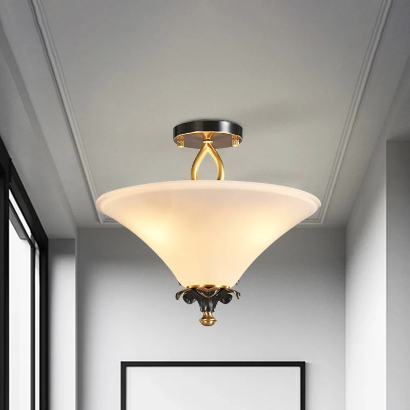 Hoornvorm wit glas semi-inbouwlamp landelijke stijl 3-lichts slaapkamer plafondlamp messing Clearhalo
