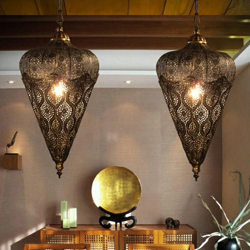 Ijzeren holle plafondlamp Klassieke hangende restauranthanglamp met één lamp brons Clearhalo