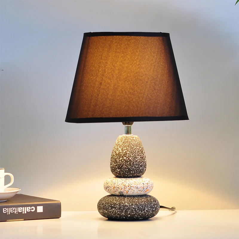 Keramiek steenvorm nachtlampje modernistische LED-nachttafellamp zwart/grijs met stoffen kap Clearhalo