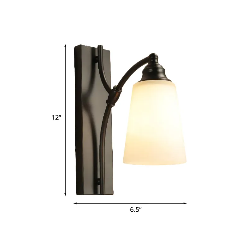 Klassieke conische wandmontagelamp met enkele kop, matglazen schansverlichtingsarmatuur zwart Clearhalo