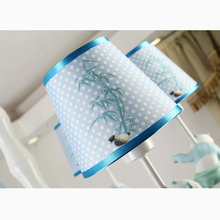 Kleuterschool taps toelopende schaduw hanglamp van stof en metaal Panda-kroonluchter blauw/roze Clearhalo