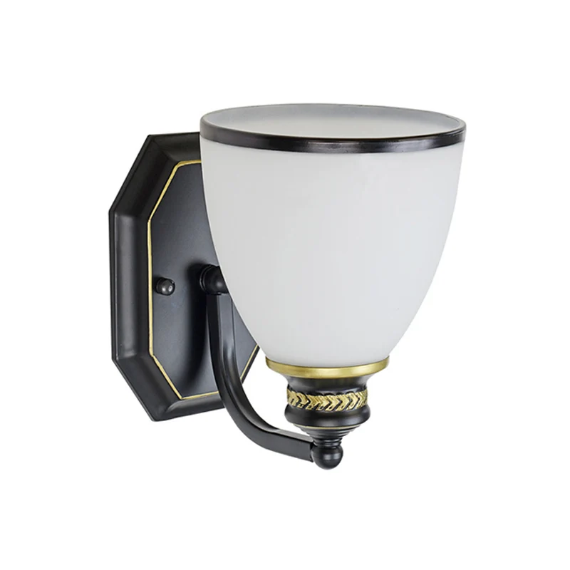 Klokvormige woonkamerwandlamp Klassiek crèmekleurig glas Zwart wandverlichtingsarmatuur Clearhalo