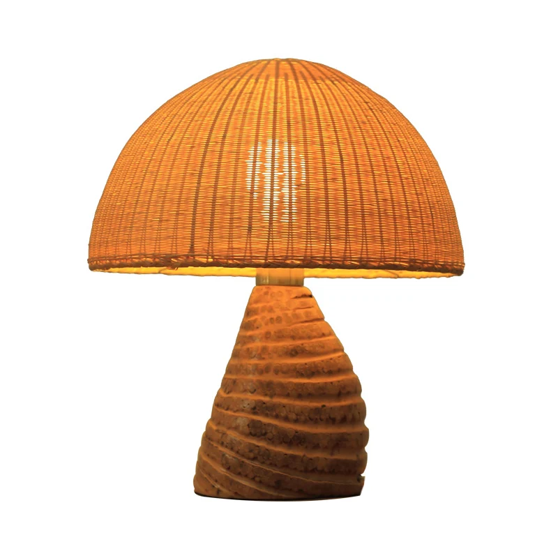 Koepelvormige bamboe kleine bureaulamp Aziatisch 1-kops beige taakverlichting met ronde houten basis Clearhalo