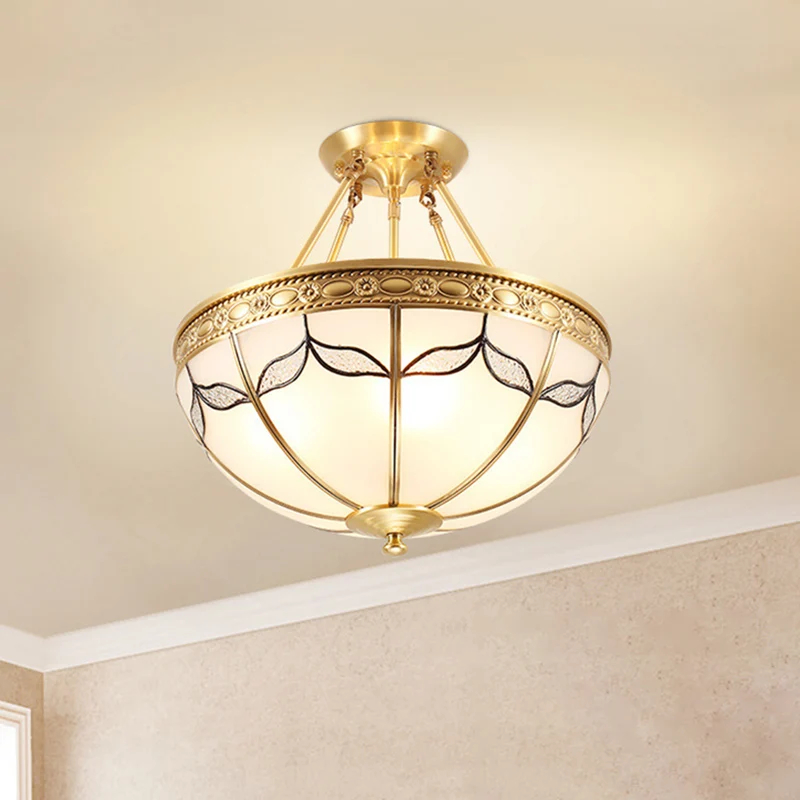 Koepelvormige opaalglas semi-gemonteerde verlichting Vintage 4-lichts slaapkamer semi-inbouw messing, 12,5"/16" breed Clea...