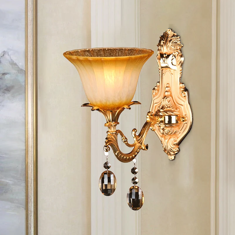 1 kop amberkleurig glas schanslicht traditioneel messing bloem slaapkamer wandgemonteerd licht Clearhalo