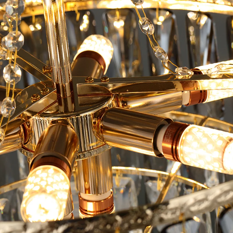 Kristallen gelaagde kroonluchterverlichting Hedendaags 8-kops gouden plafondhanglamp voor woonkamer Clearhalo
