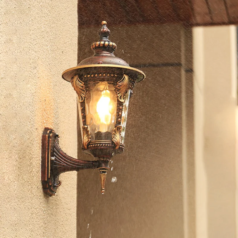 1 lamp schanslamp platteland buiten wandgemonteerde lamp met waterglazen kap koffie Clearhalo
