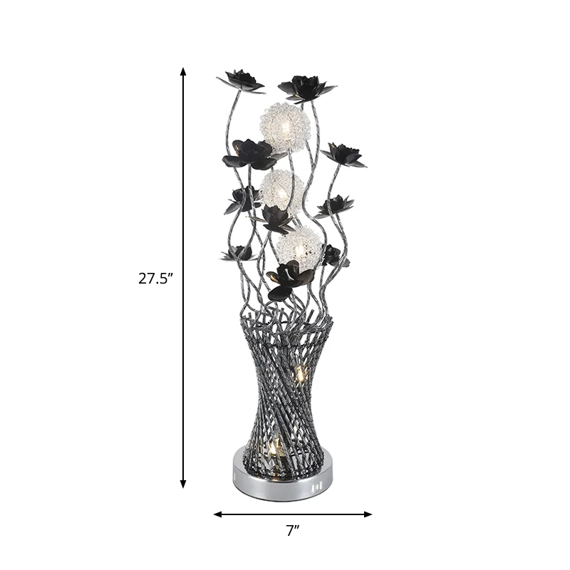 LED-cilinder Vine-nachtlampje Art Decor Zwart-zilver metalen tafelverlichting met bloesemdetail voor nachtkastje Clearhalo