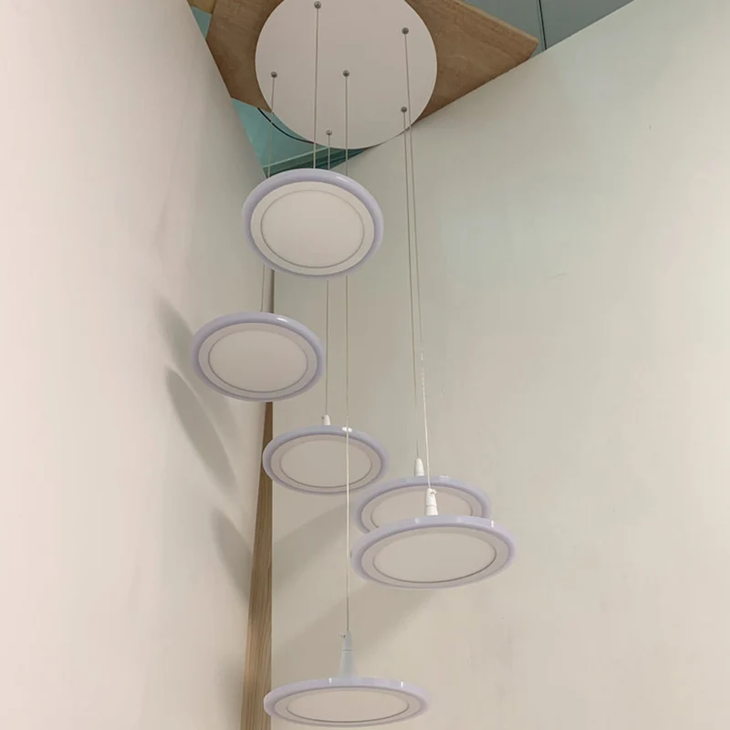 LED-cirkels ophangverlichting Minimalistische acryltrap Diner Multi-Light hanglamp wit Clearhalo