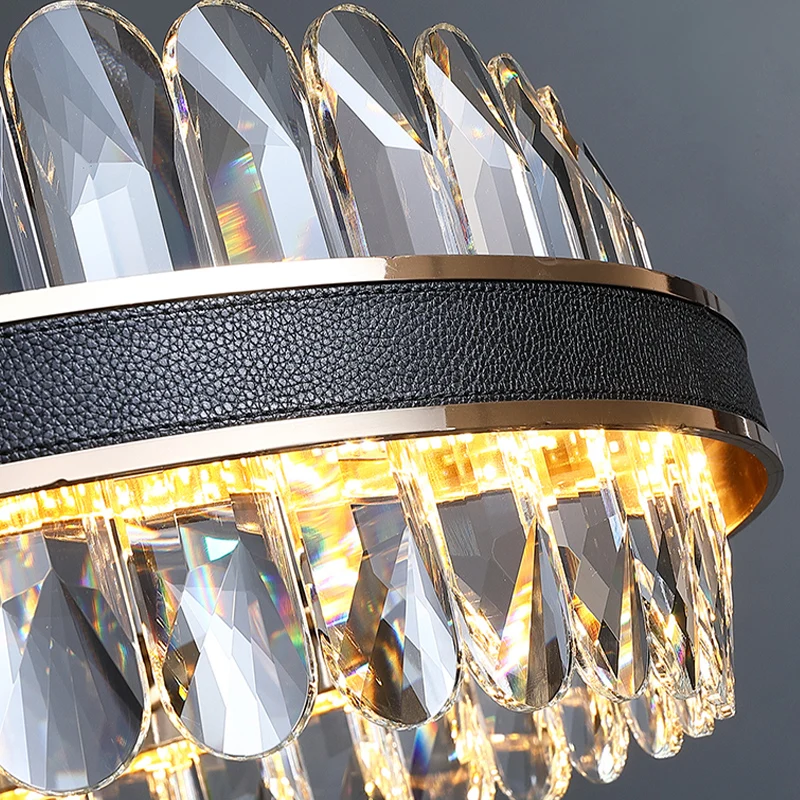 LED-woonkamerkroonluchterverlichting Zwarte hanglamp met ronde afgeschuinde kristallen kap Clearhalo