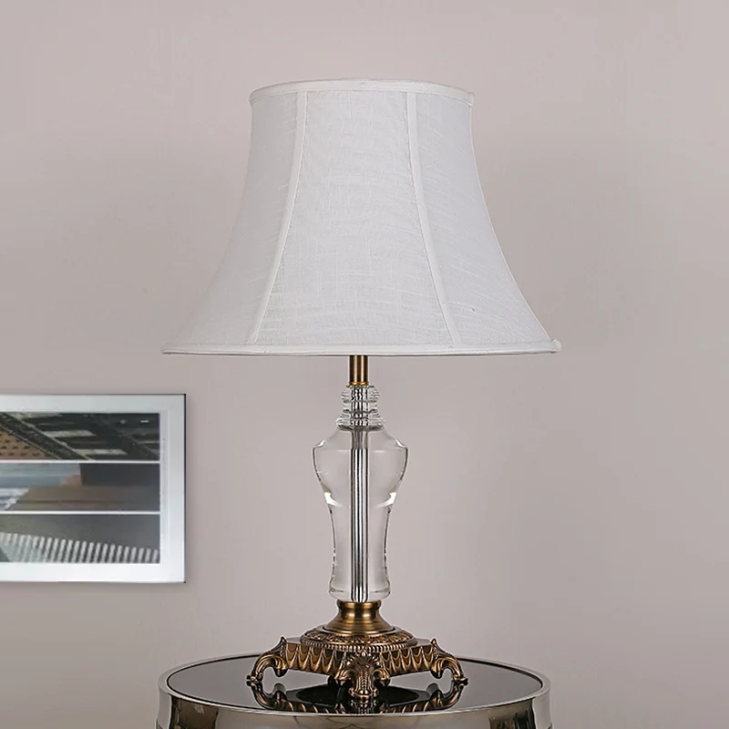 1 licht stoffen nachtlampje platteland witte kegel woonkamer nachtkastje lamp met kristallen accent Clearhalo