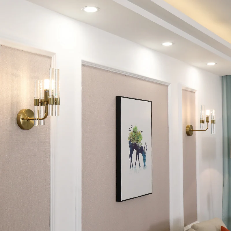 1 lichtarmige wandkandelaar moderne metalen wandlamp met helder kristallen pijp gouden afwerking voor gang Clearhalo