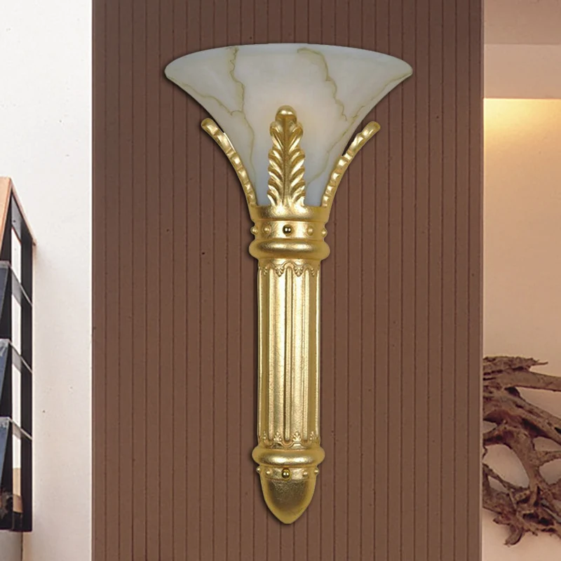 Lodge Style Bell wandlamp 1 lamp wit glas en hars wandkandelaar goud voor slaapkamer Clearhalo