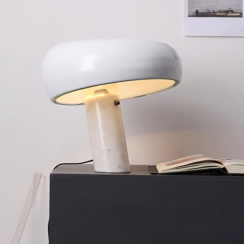 Marmeren cilindrische tafellamp Minimalistische nachtkastjeverlichting met één lamp voor het nachtkastje Clearhalo