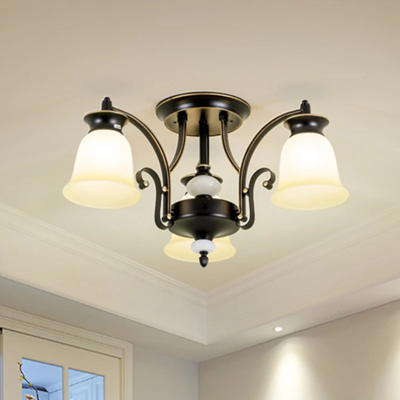 Matglas zwarte semi-inbouw uitlopende schaduw vintage dicht bij plafond kroonluchter Clearhalo