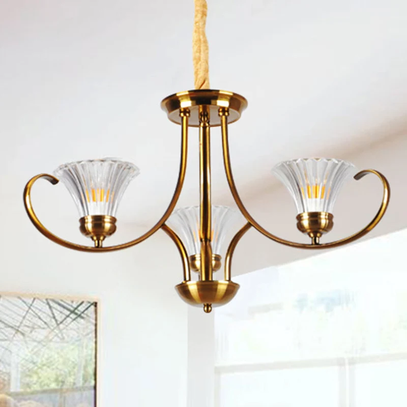 Messing 3/6-lichts kroonluchter lichtarmatuur Klassieke helder geribbelde glazen scroll-hanglamp met belkap Clearhalo
