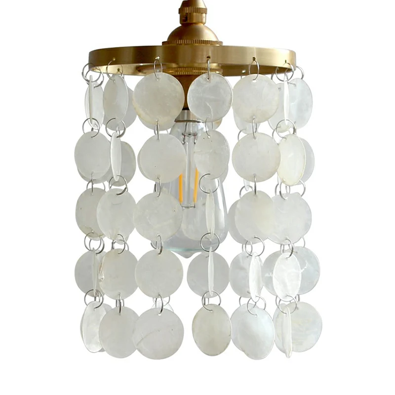 Messing cirkel hanglamp Coastal Metal 1-lichts eetkamer hanglamp met schelpdecor Clearhalo