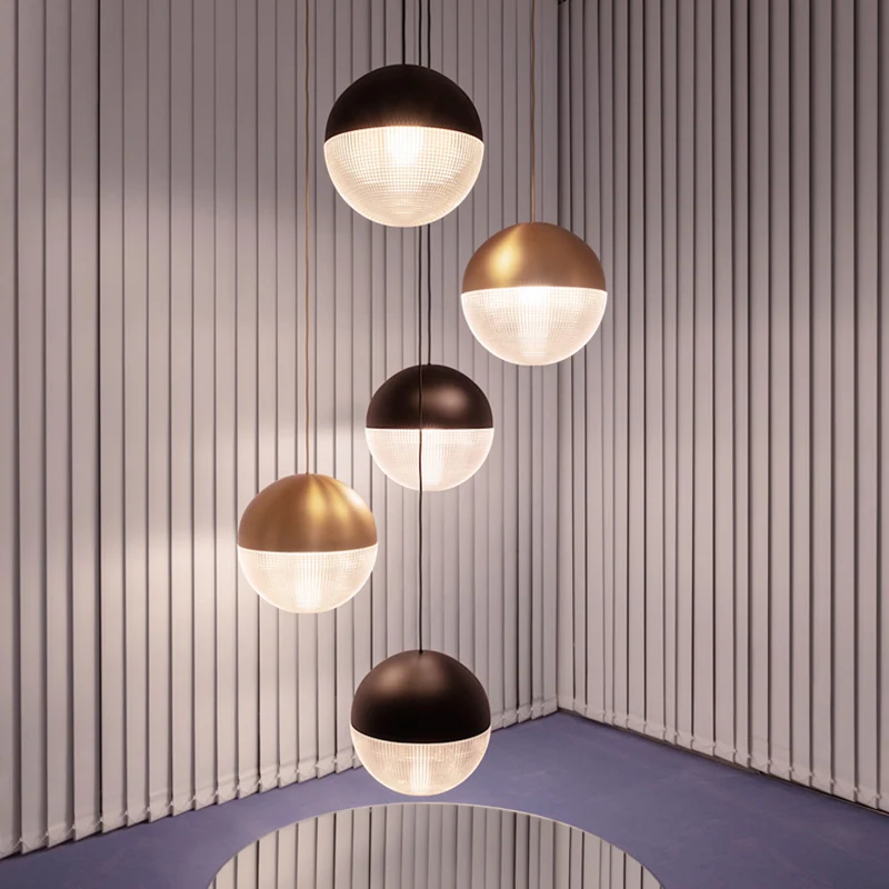 Metalen 1-lichts hanglamp, moderne bolvormige prismatische glazen hanglamp uit het midden van de eeuw Clearhalo