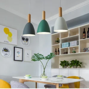 Metalen koepelschaduw hanglamp woonkamer 3 licht bitterkoekjes massief houten verlichtingsarmatuur hanger Clearhalo