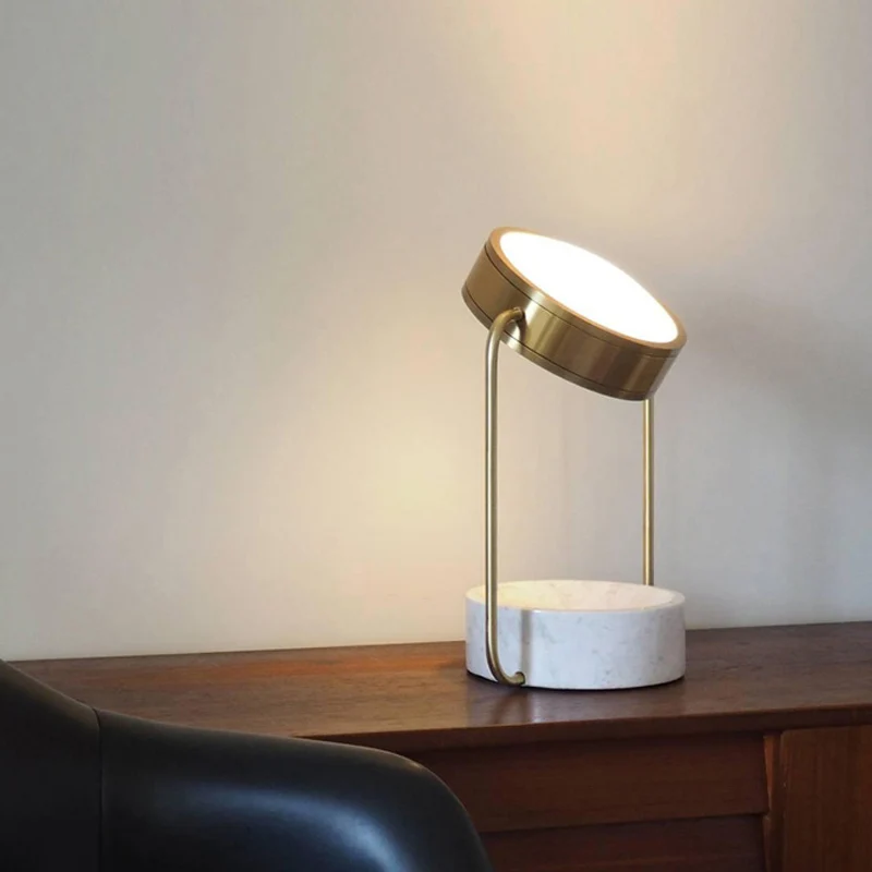 Metalen ronde nachttafellamp modernistisch 1-lamp goud verstelbare nachtkastjeverlichting voor studeerkamer Clearhalo