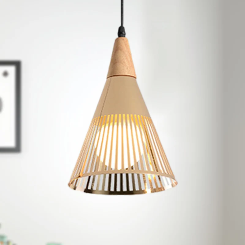 Metallic kegelvormige plafondlamp met kooikap, eigentijdse hanglamp met 1 lamp zwart/goud/wit Clearhalo
