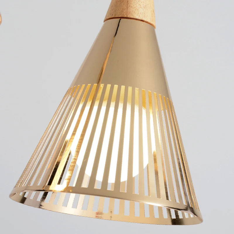 Metallic kegelvormige plafondlamp met kooikap, eigentijdse hanglamp met 1 lamp zwart/goud/wit Clearhalo
