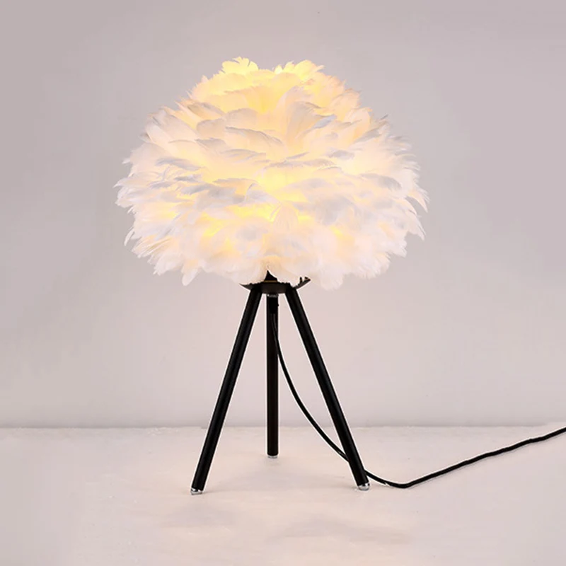 Minimalistische bolvormige nachtlamp Feather 1-koppig nachtkastje met statief Clearhalo