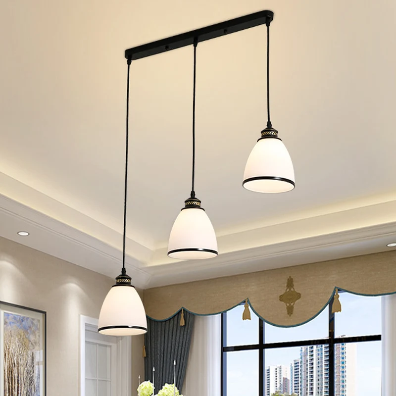Minimalistische klokkenhanger, 3-lichts hanglamp van ivoorkleurig glas met ronde/lineaire luifel zwart Clearhalo